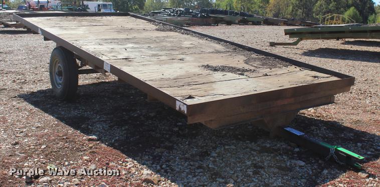 image for item L4895 Utility trailer