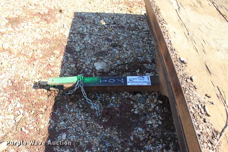 image for item L4895 Utility trailer