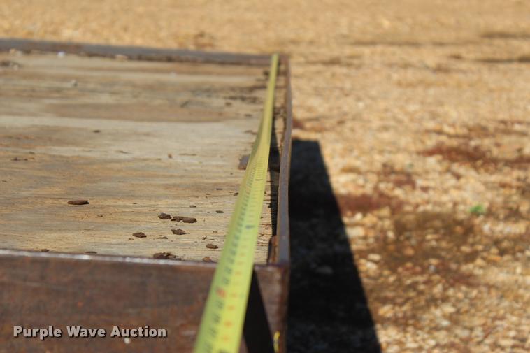 image for item L4895 Utility trailer