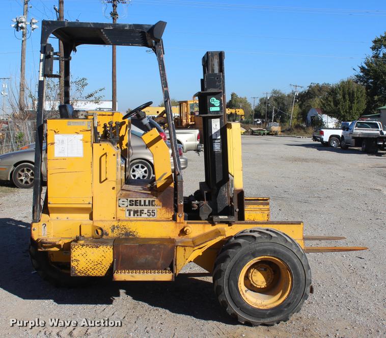 image for item L4900 Sellick TMF55 forklift
