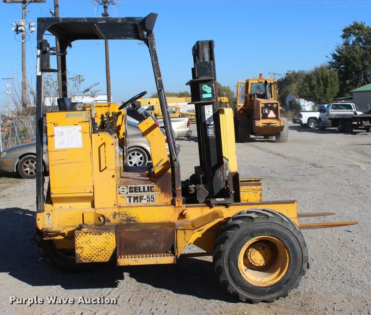 image for item L4900 Sellick TMF55 forklift
