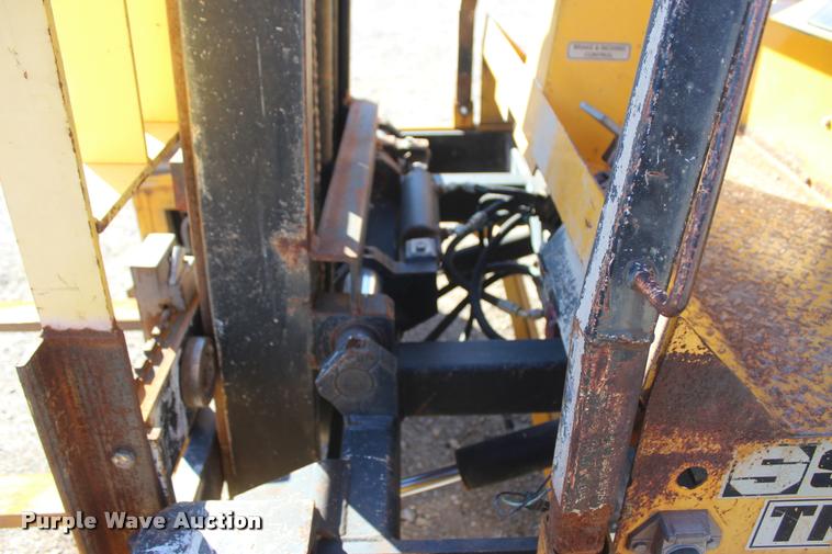 image for item L4900 Sellick TMF55 forklift