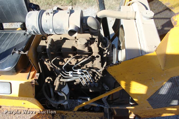 image for item L4900 Sellick TMF55 forklift