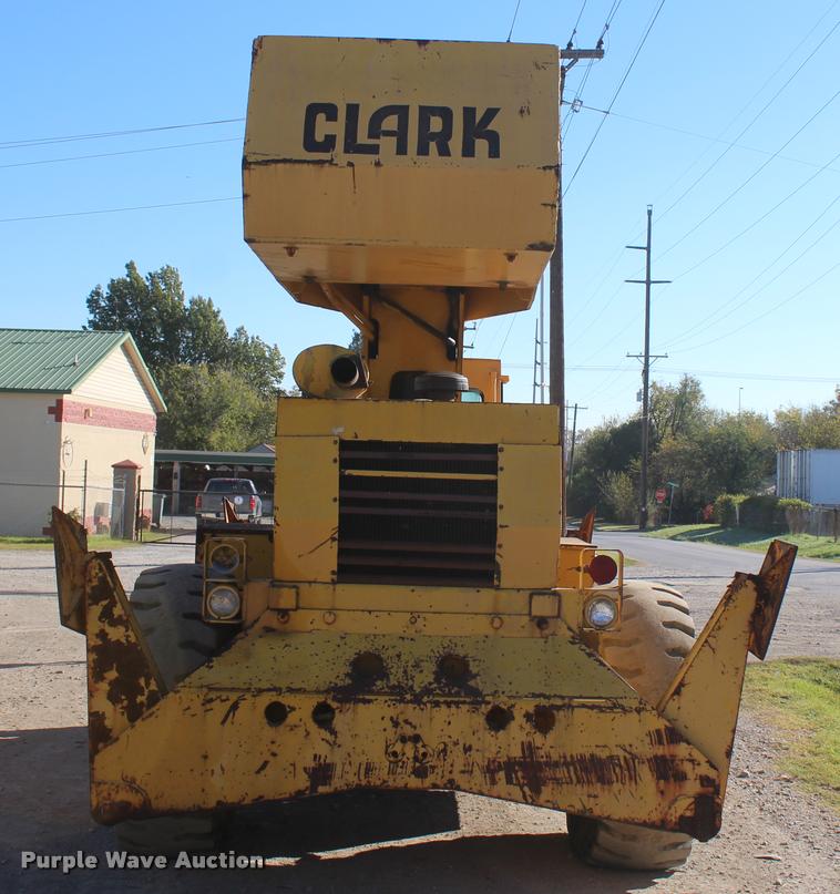 image for item L4901 Clark 714 crane