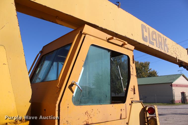 image for item L4901 Clark 714 crane
