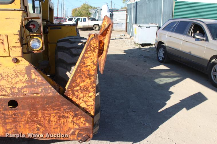 image for item L4901 Clark 714 crane