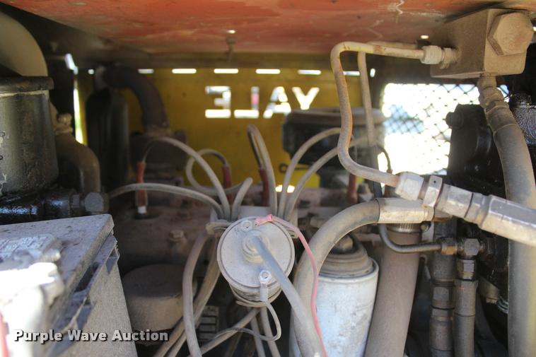 image for item L4902 Yale 1258 forklift