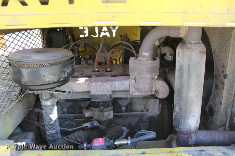 image for item L4902 Yale 1258 forklift