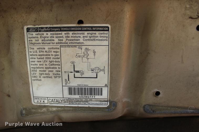 image for item L4908 2002 Ford Explorer XLT SUV