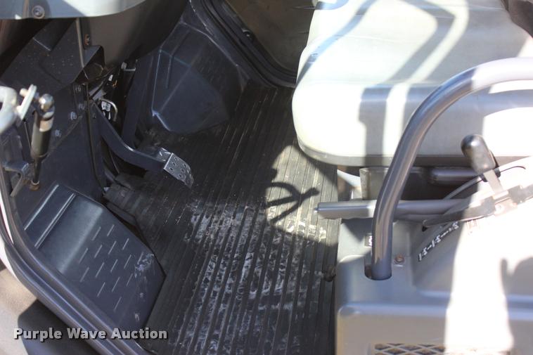 image for item L4914 2012 Kubota RTV1100 utility vehicle