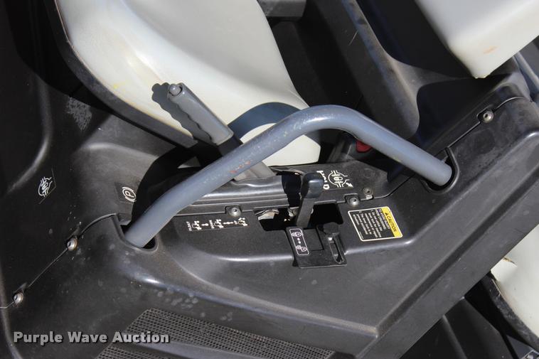 image for item L4916 2011 Kubota RTV1140CPX utility vehicle