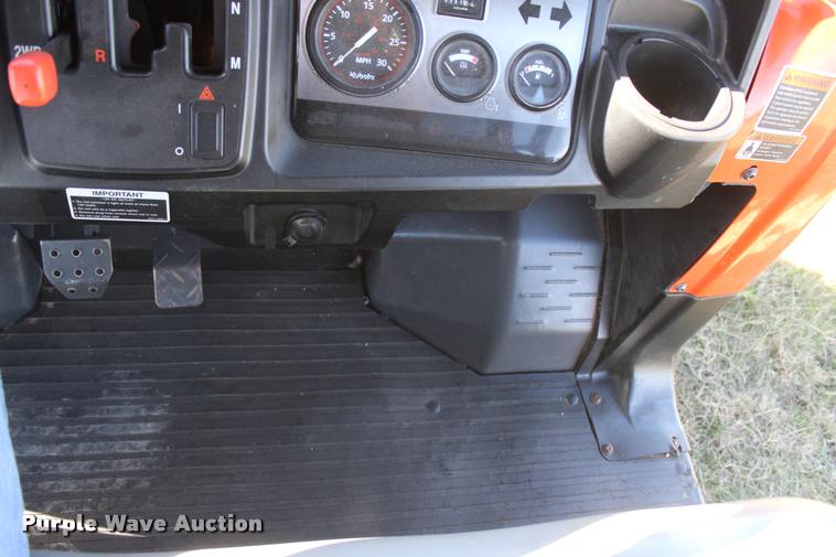 image for item L4916 2011 Kubota RTV1140CPX utility vehicle