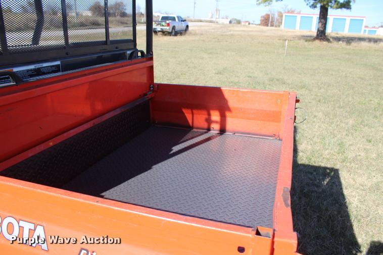 image for item L4916 2011 Kubota RTV1140CPX utility vehicle