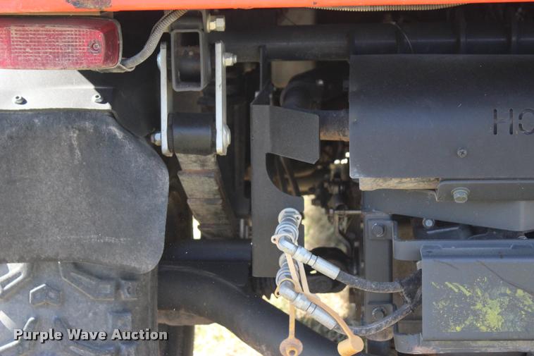 image for item L4916 2011 Kubota RTV1140CPX utility vehicle