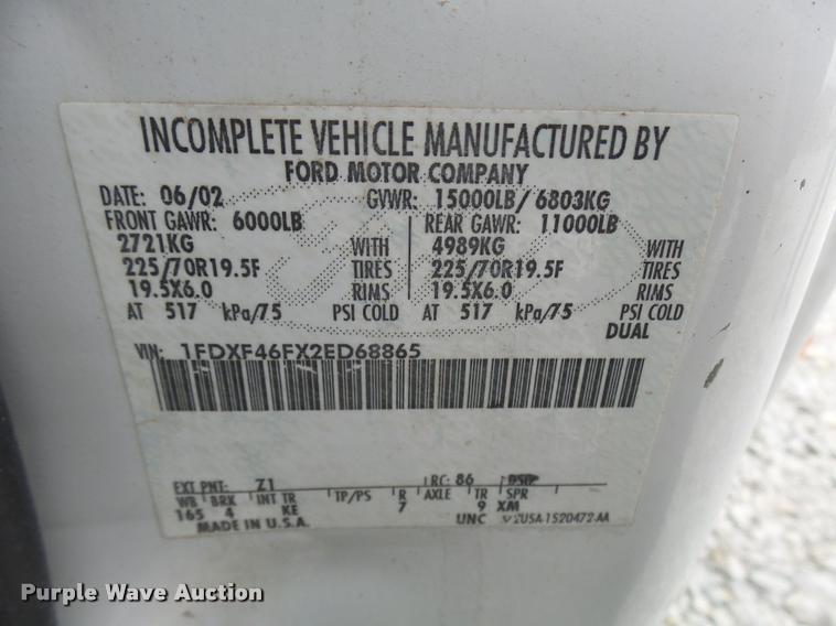 image for item L7172 2002 Ford F450 Super Duty XL utility truck