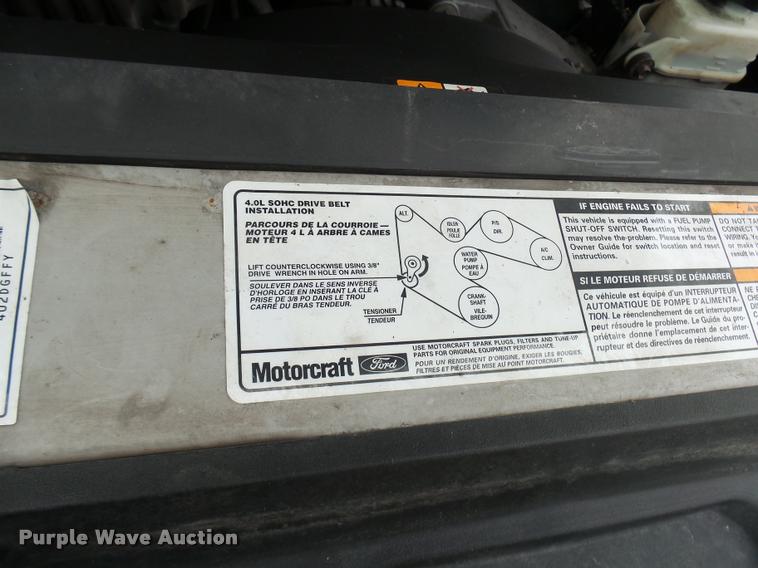 image for item L7173 2002 Ford Explorer SUV