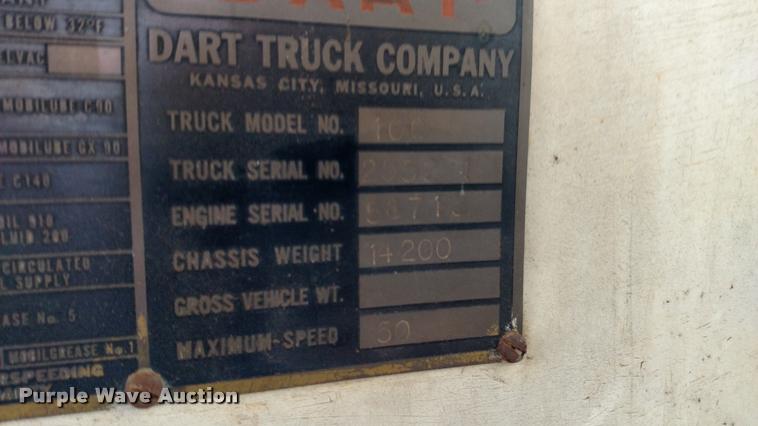 image for item L7494 1946 Dart 100 tow truck