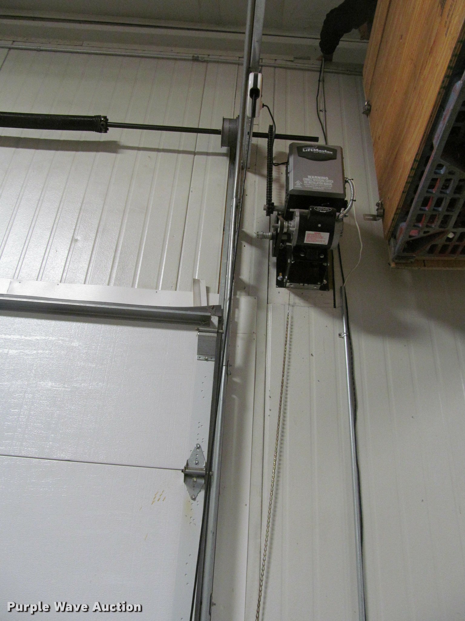 C.H.I. 3285 commercial overhead door in Manhattan, KS | Item BT9149 ...