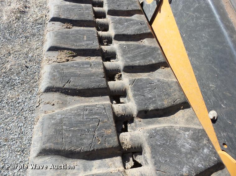 image for item AG9152 2012 Case TR320 skid steer