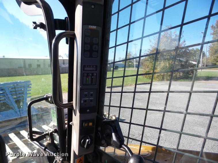image for item AG9152 2012 Case TR320 skid steer