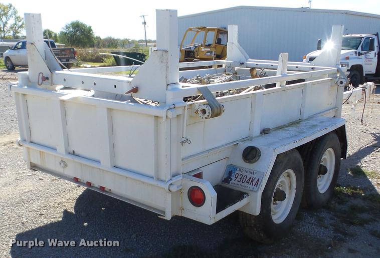 image for item AG9330 1985 Supreme pole trailer