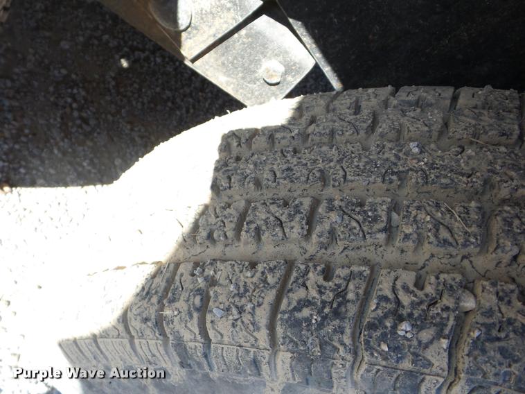 image for item AG9330 1985 Supreme pole trailer