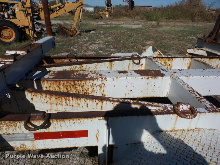 image for item AG9331 2001 Rob telescoping pole trailer