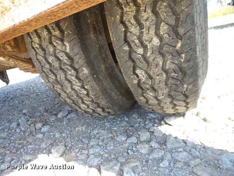 image for item AG9331 2001 Rob telescoping pole trailer