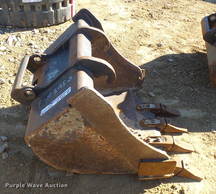 image for item AV9803 Bobcat excavator bucket