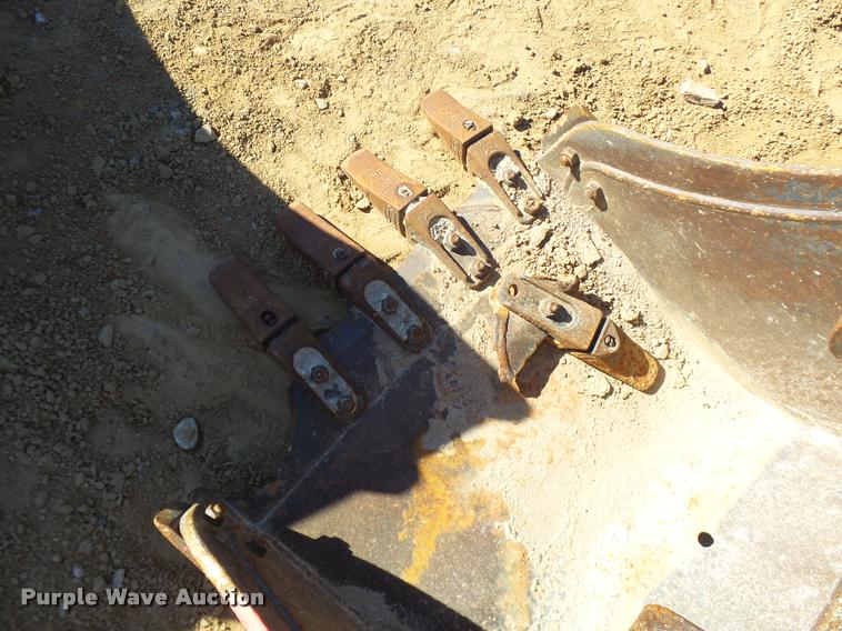 image for item AV9803 Bobcat excavator bucket