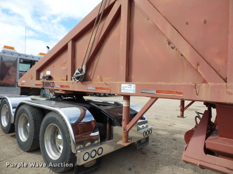 image for item AX9056 1988 Ranco bottom dump trailer