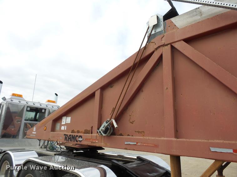 image for item AX9057 1988 Ranco bottom dump trailer