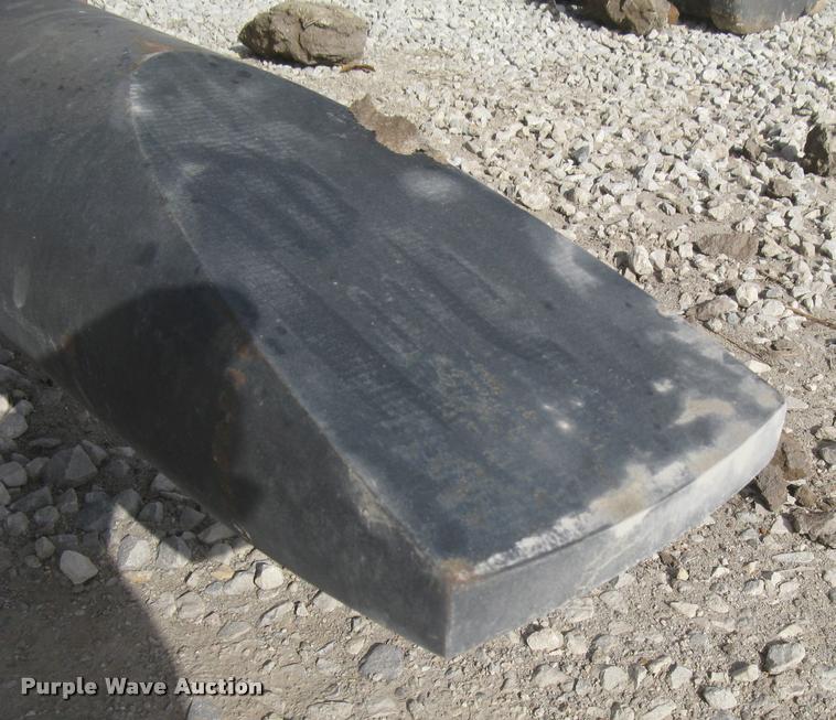 image for item BL9104 2010 Caterpillar H160DS hydraulic hammer