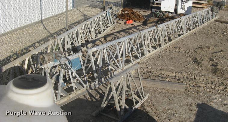 image for item BL9105 2010 Morrison vibrating screed