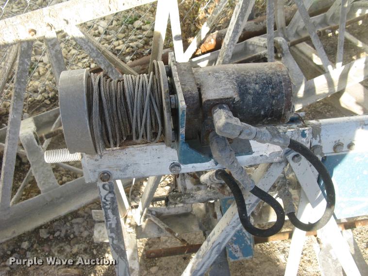 image for item BL9105 2010 Morrison vibrating screed