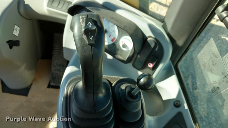 image for item BU9856 2013 New Holland W80B wheel loader