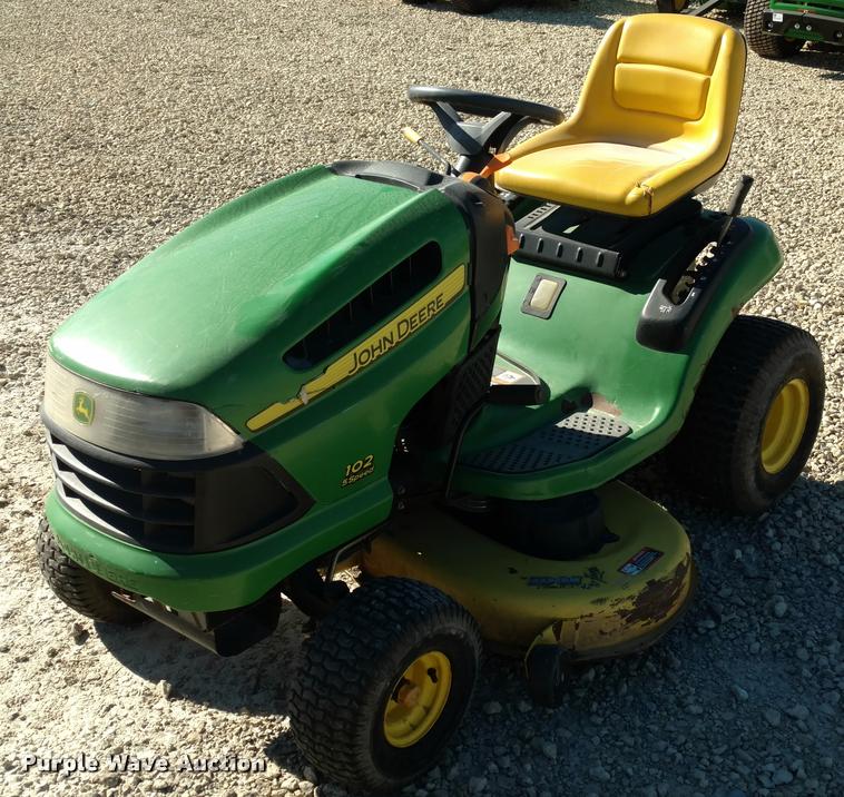 image for item BU9859 John Deere 102 lawn mower
