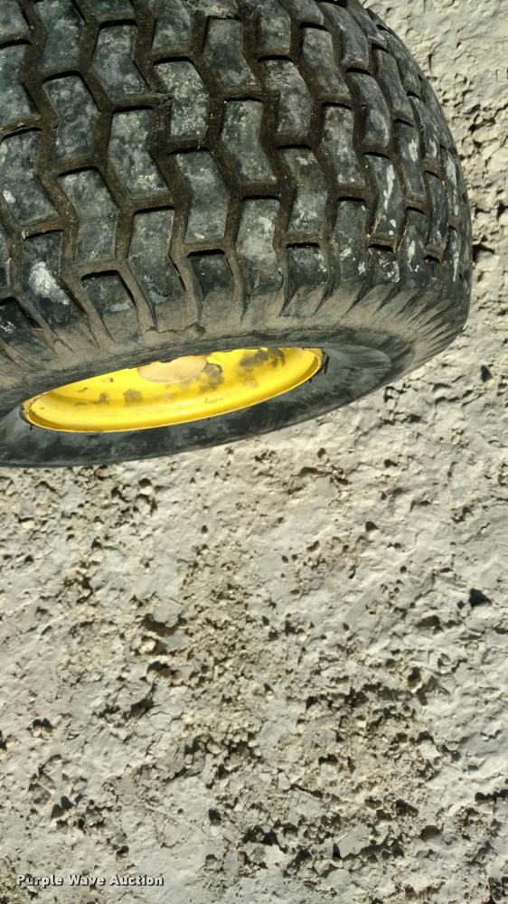 image for item BU9859 John Deere 102 lawn mower