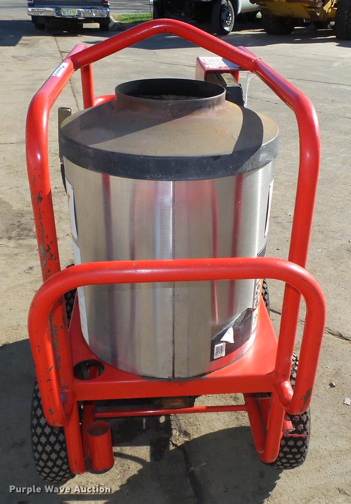 image for item CA9279 Hotsy pressure washer