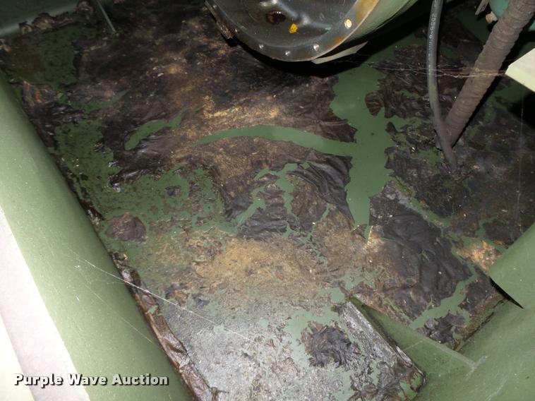 image for item CA9308 1988 Detroit Diesel Silver 92 V8 turbo diesel engine