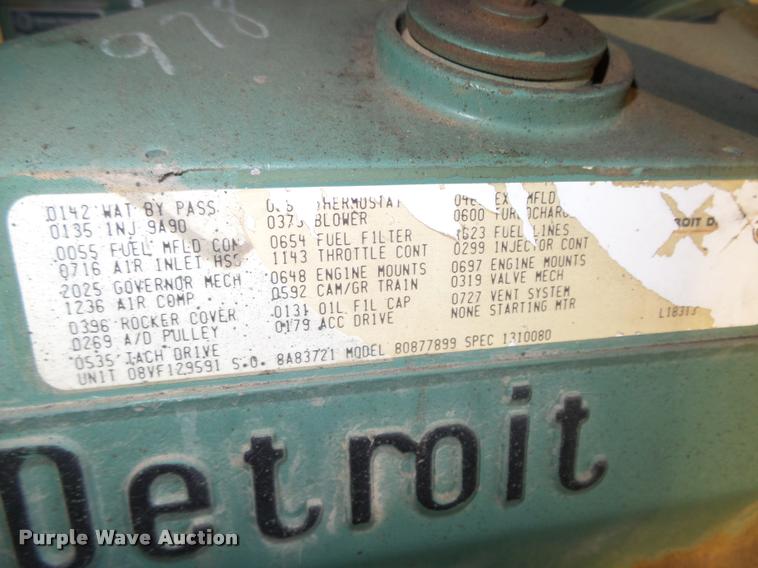 image for item CA9308 1988 Detroit Diesel Silver 92 V8 turbo diesel engine
