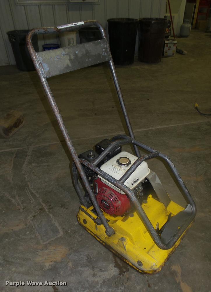 image for item CA9333 2000 Wacker WP1550A plate compactor