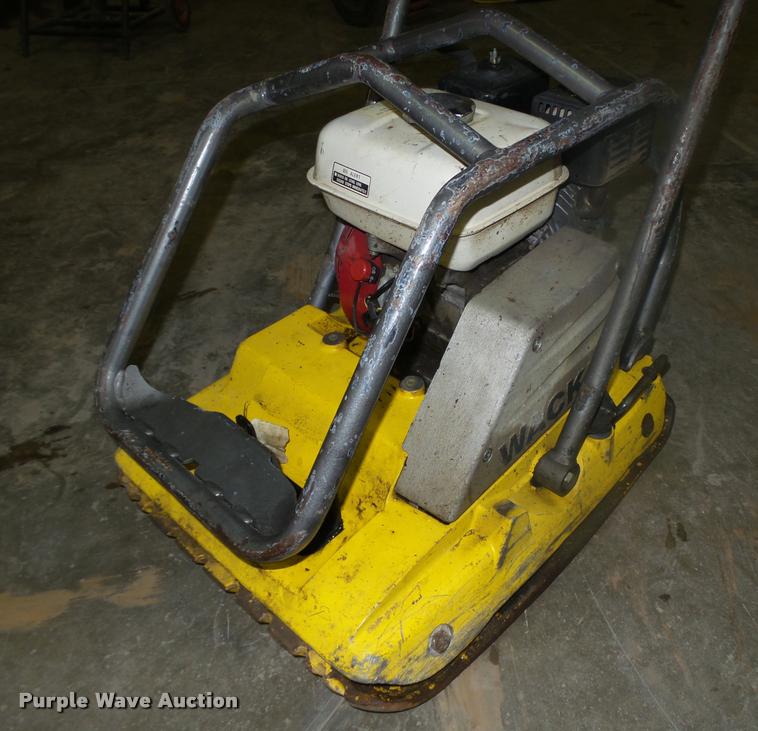 image for item CA9333 2000 Wacker WP1550A plate compactor