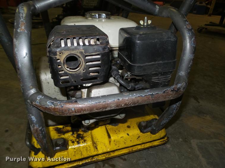 image for item CA9333 2000 Wacker WP1550A plate compactor