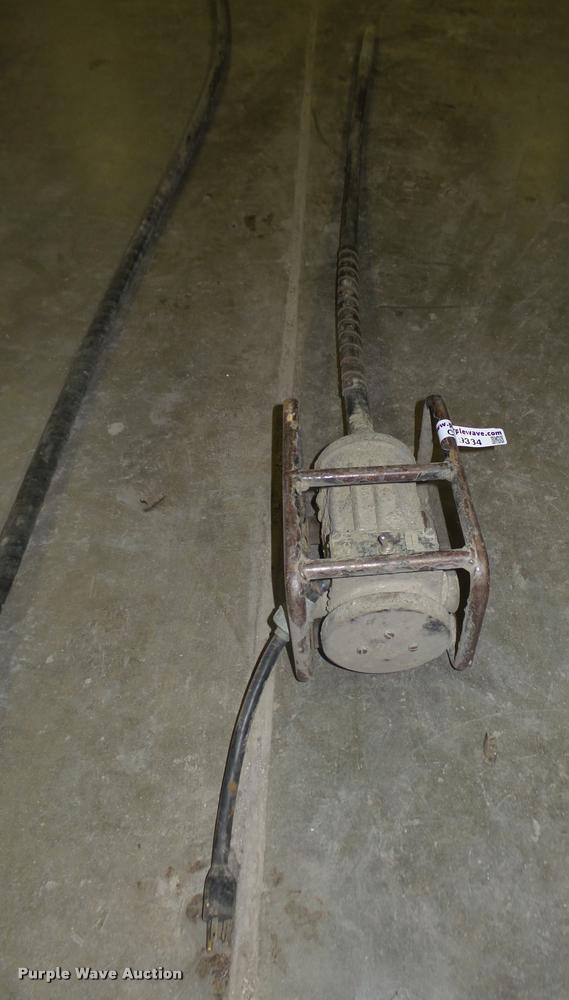 image for item CA9334 (2) concrete vibrators