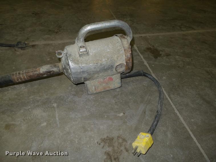 image for item CA9334 (2) concrete vibrators