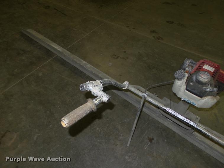 image for item CA9336 Concrete screed