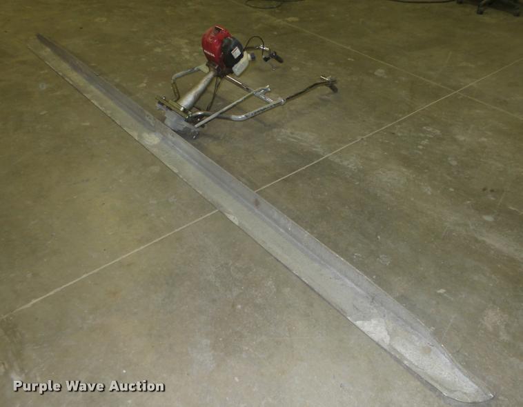 image for item CA9341 2014 Atlas Copco LBG1200 vibratory concrete screed