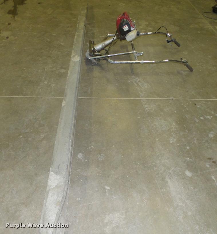 image for item CA9341 2014 Atlas Copco LBG1200 vibratory concrete screed