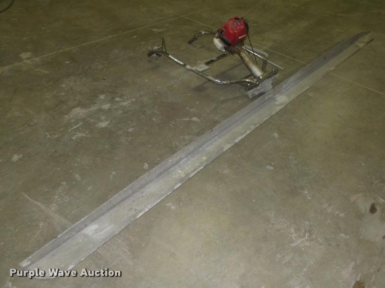 image for item CA9341 2014 Atlas Copco LBG1200 vibratory concrete screed